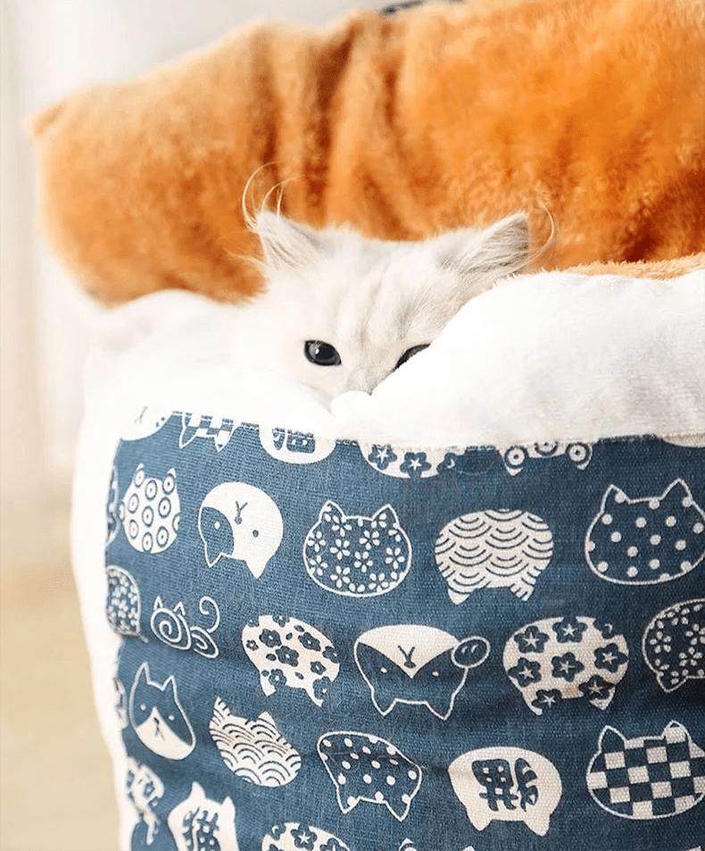 Lit pour chat WabiPlush™ coucou